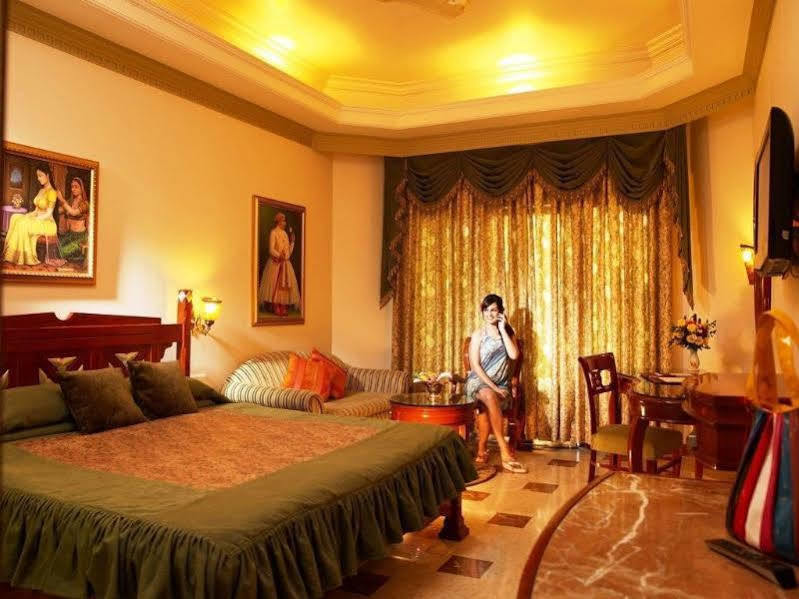 Hotel Hillock Mount Abu Exterior foto